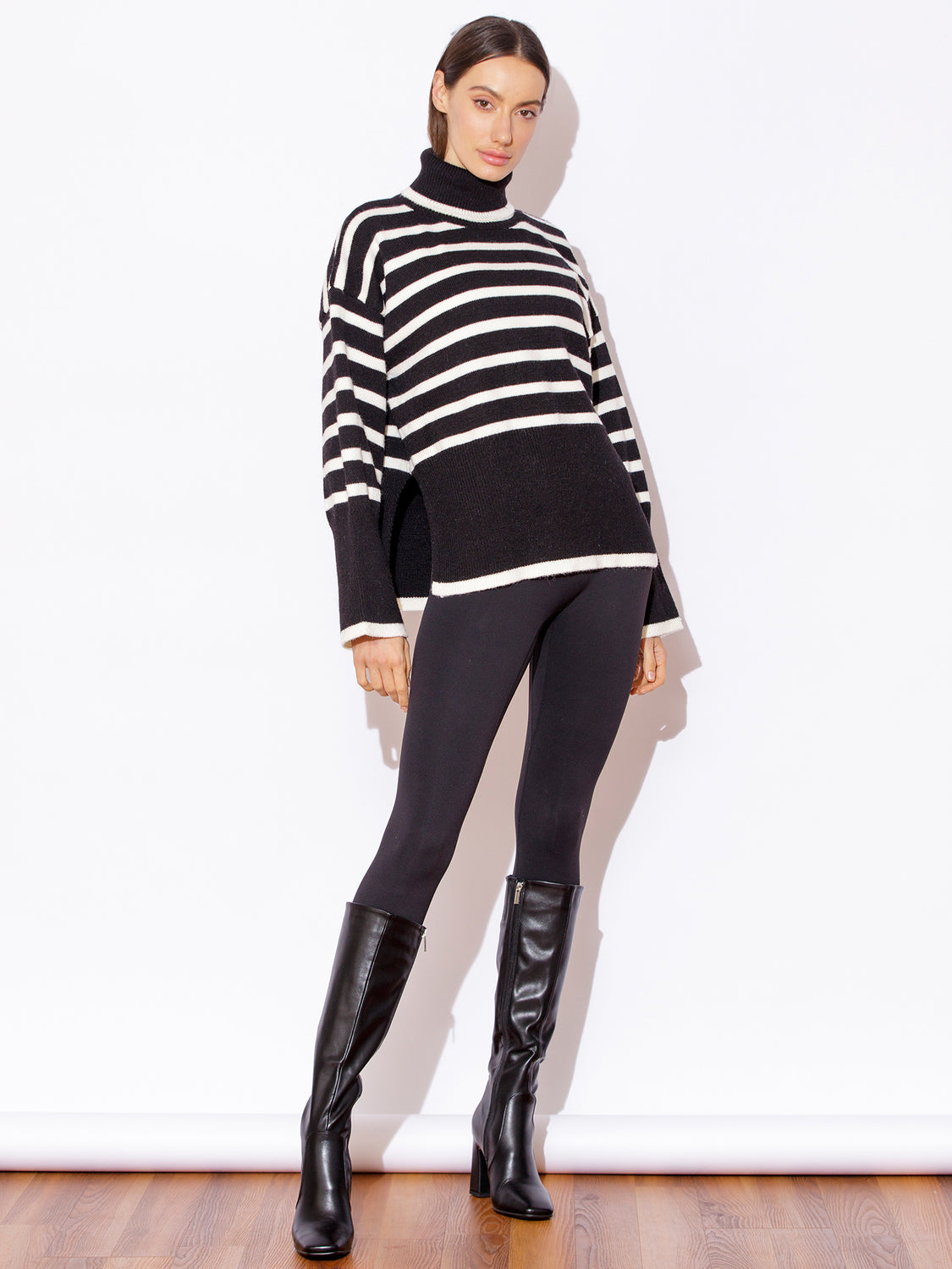 RELAXED STRIPED TURTLENECK SWEATER, BLACK/WHITE