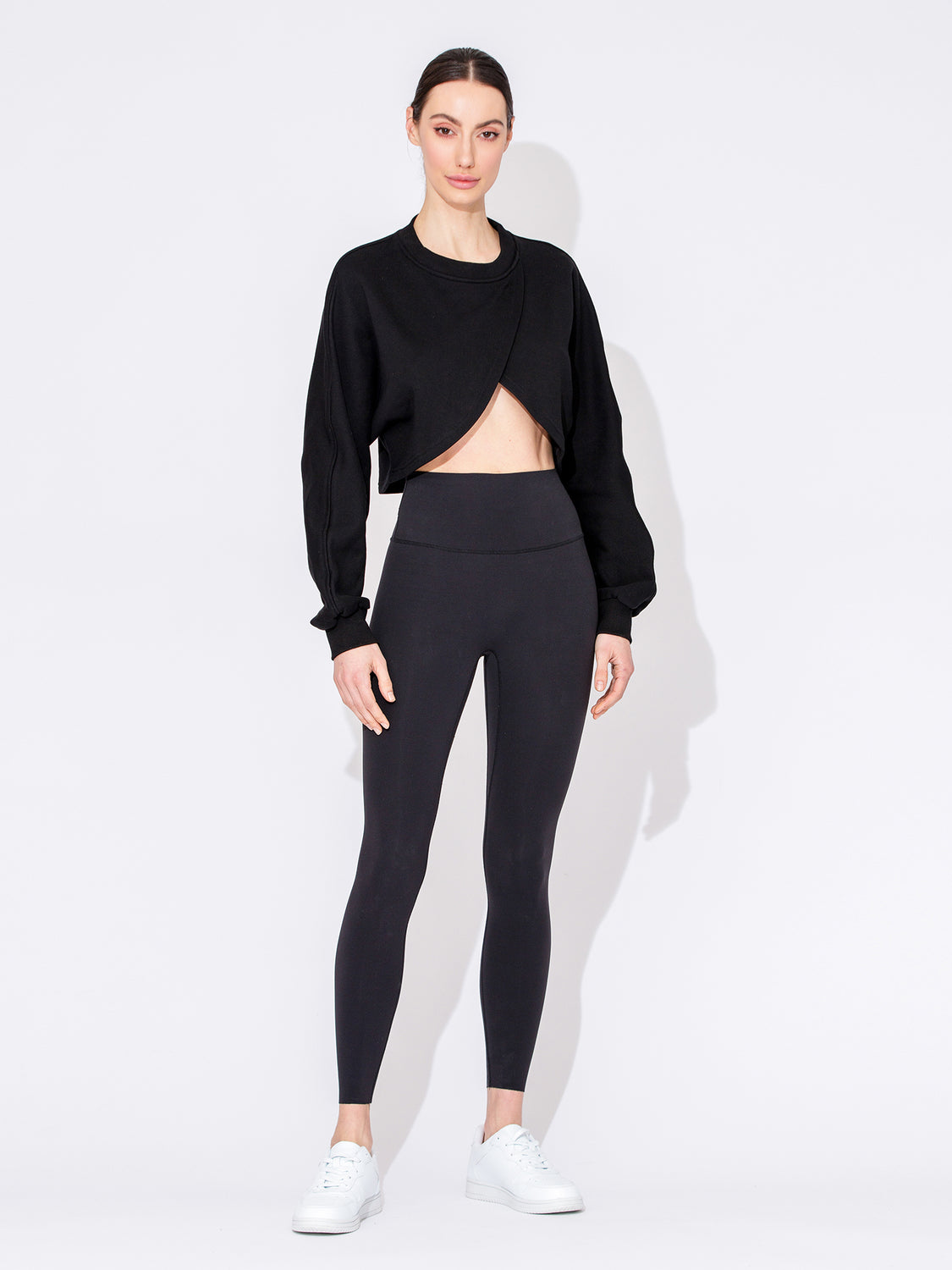 LOTUS LAYER SWEATSHIRT, BLACK