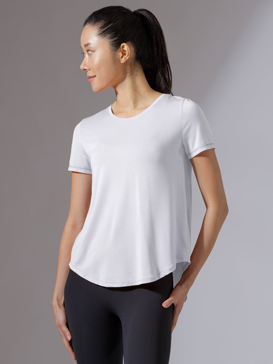 BACK TIE EVERYDAY SHORT SLEEVE TEE, WHITE