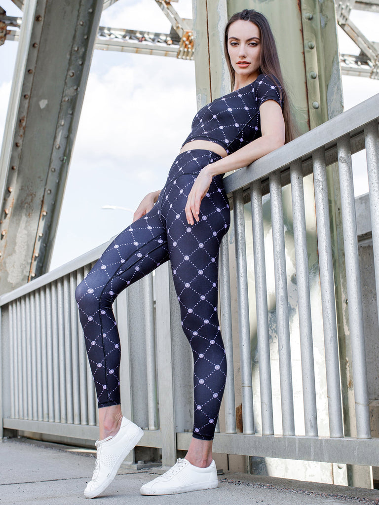 SEAMLESS IMAGE PANTS, BLACK GALLERIA