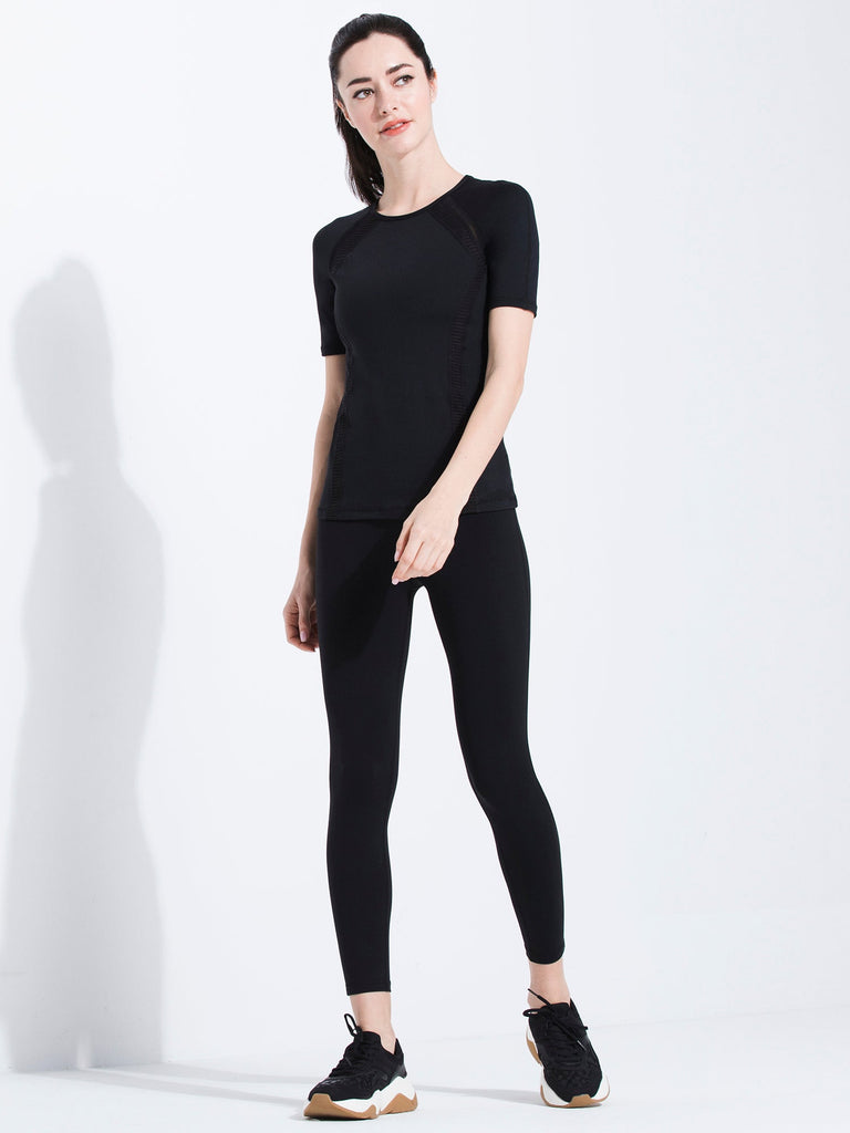 PLEATED MESH TEE, BLACK