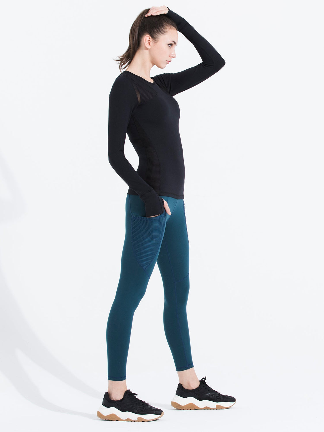 PLEATED POCKET ANKLE CROPS, LAKE