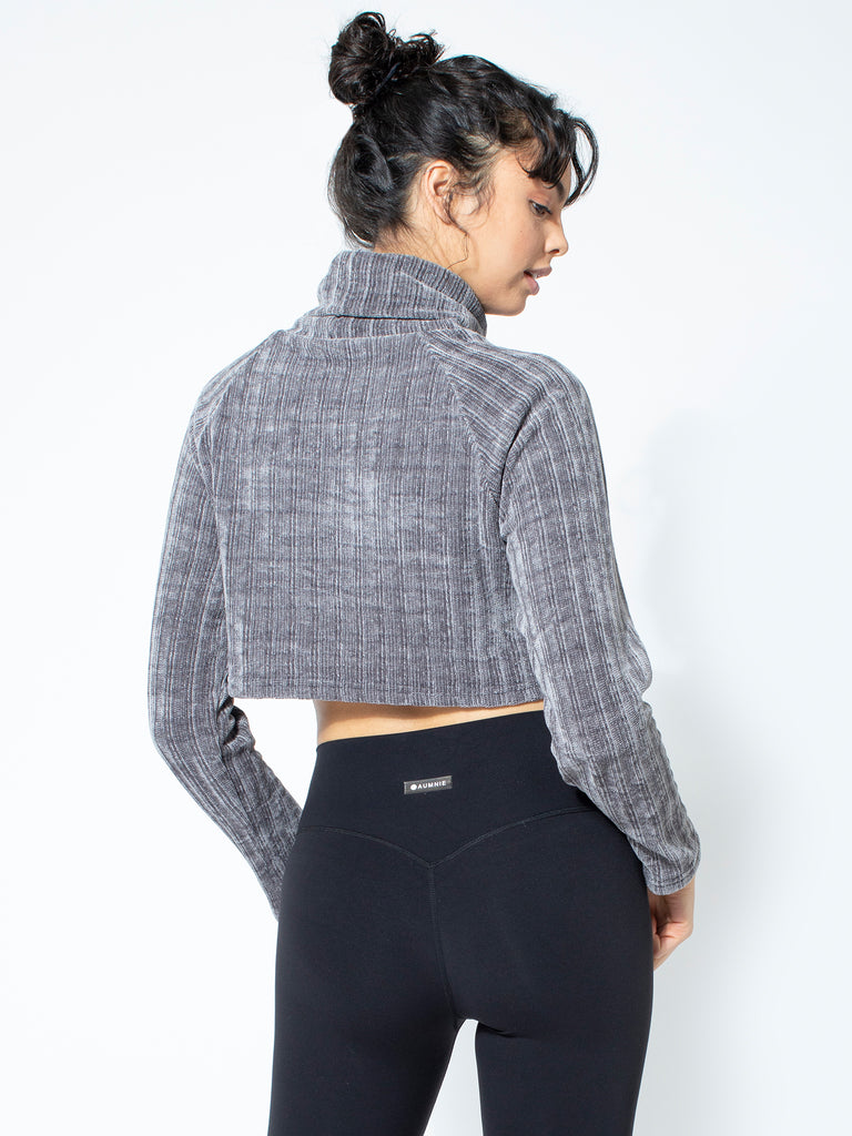 CROPPED PLUSH TURTLENECK TOP, GREY