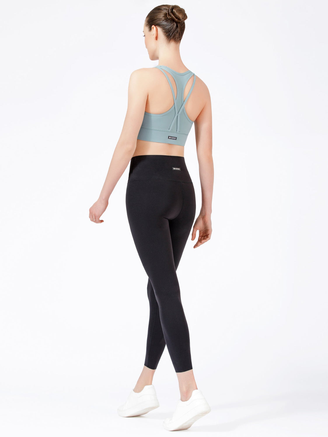 TRUTH BRA 2.0, OASIS