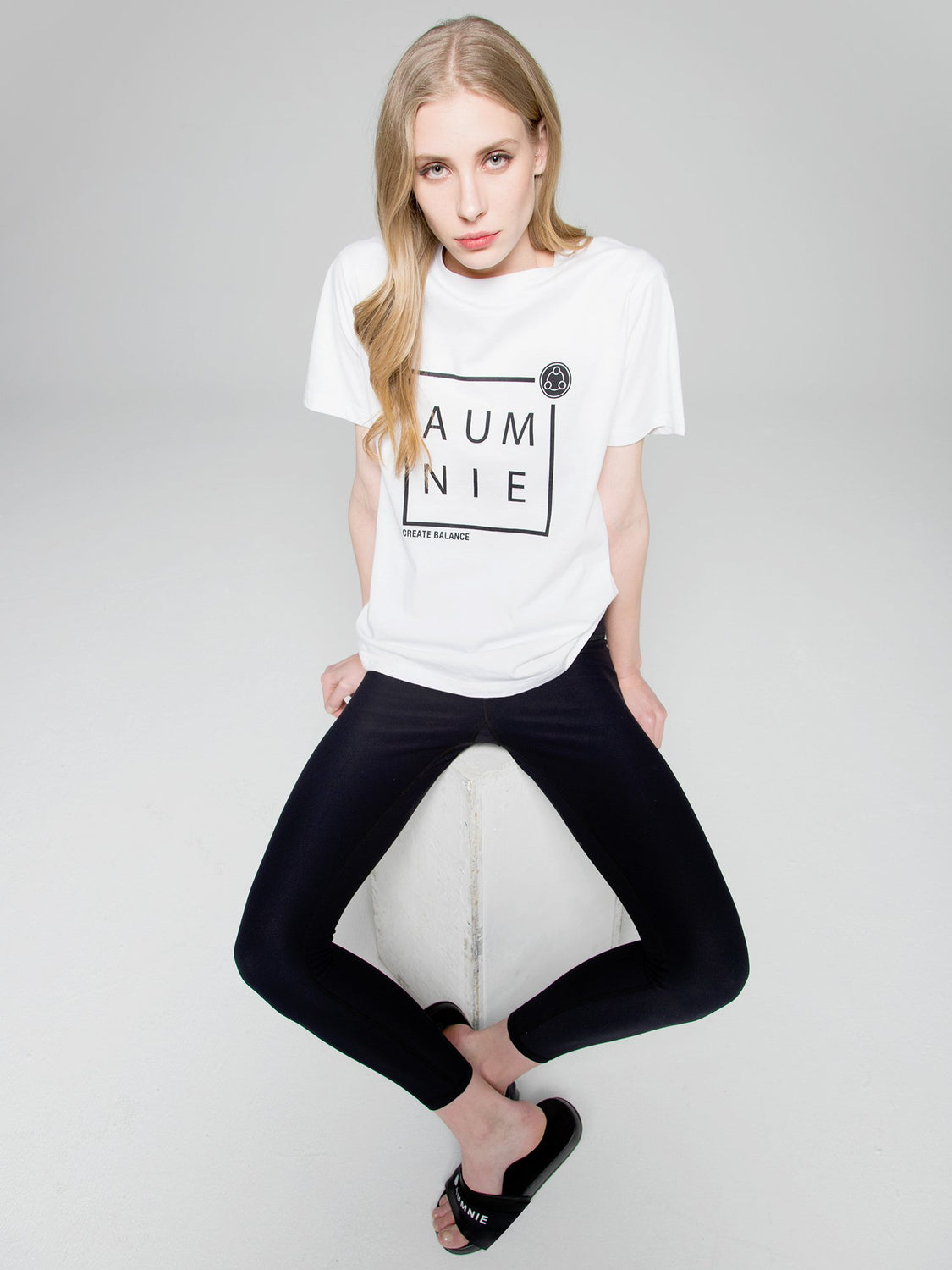 BOX LOGO CLASSIC T-SHIRT, WHITE