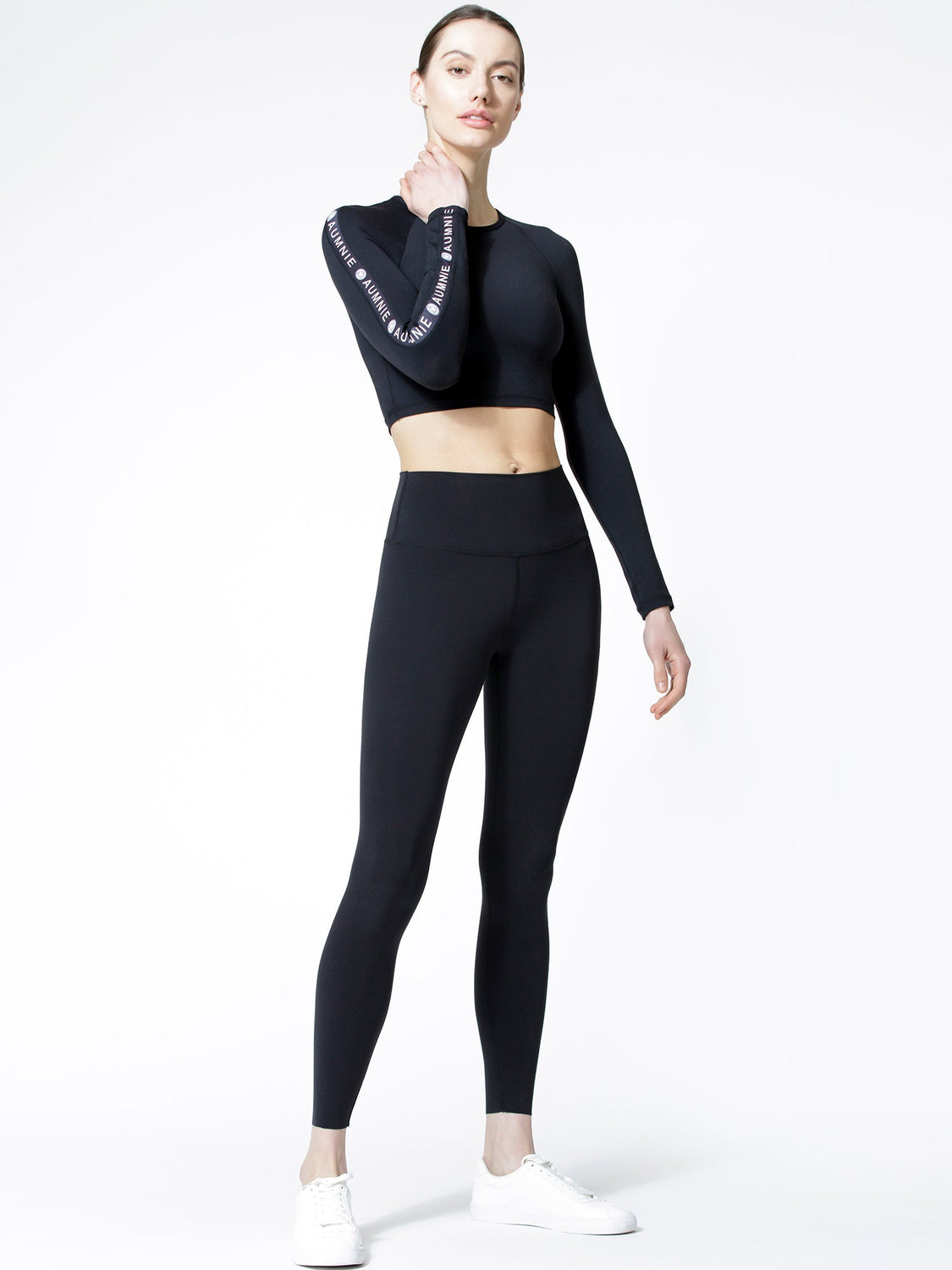 CROPPED LOGO RAGLAN, BLACK