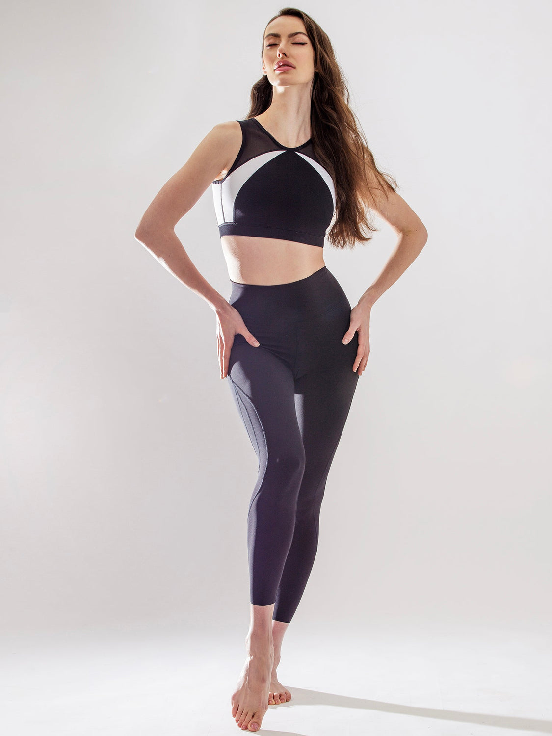 ART BRA, BLACK/WHITE/BLACK MESH