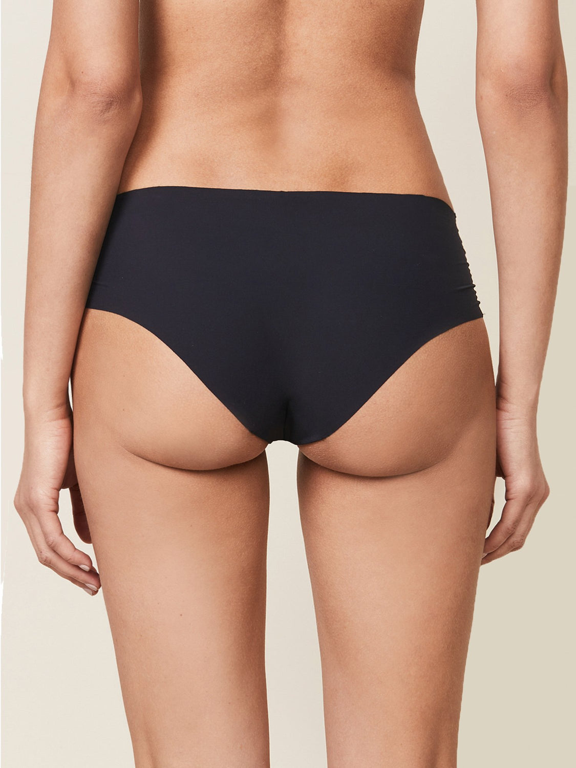 SEAMLESS UNDERWEAR, BLACK