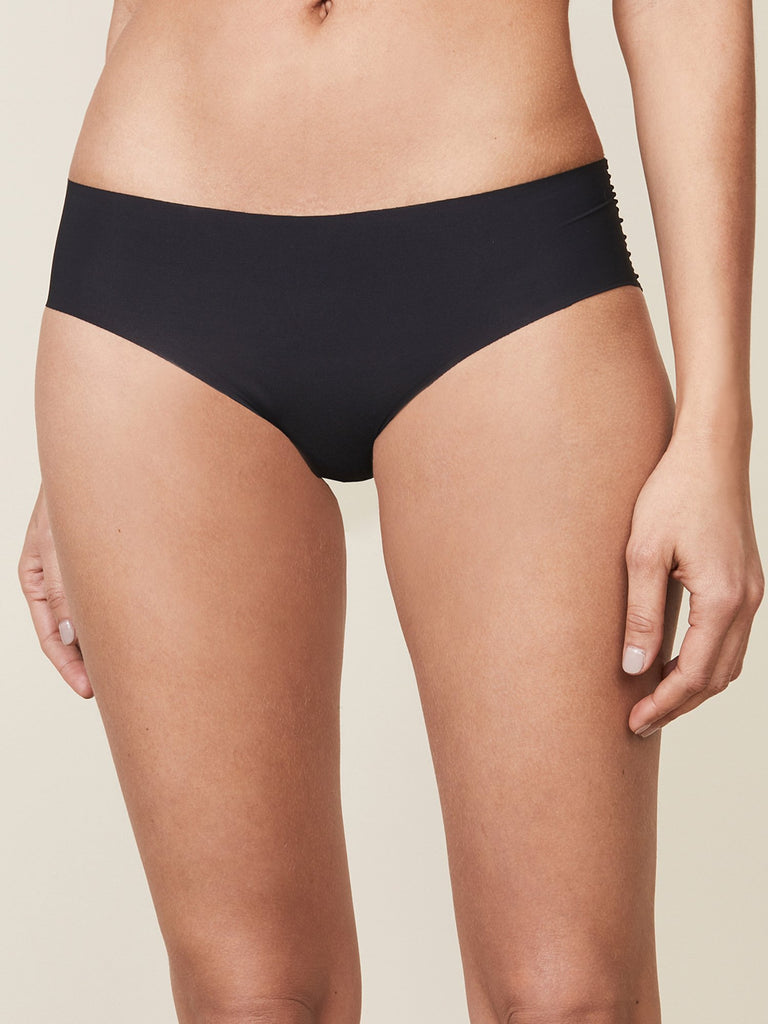 SEAMLESS UNDERWEAR, BLACK