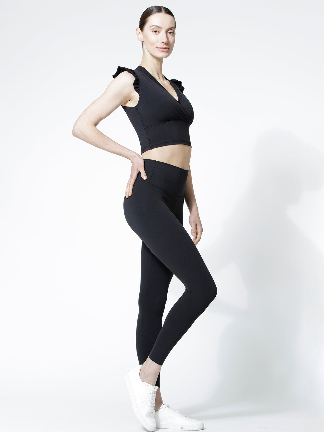 V-RUFFLED PURE TANK 2.0, BLACK