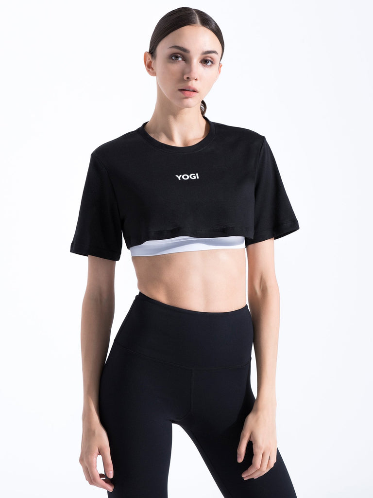 YOGI CROPPED TEE, BLACK
