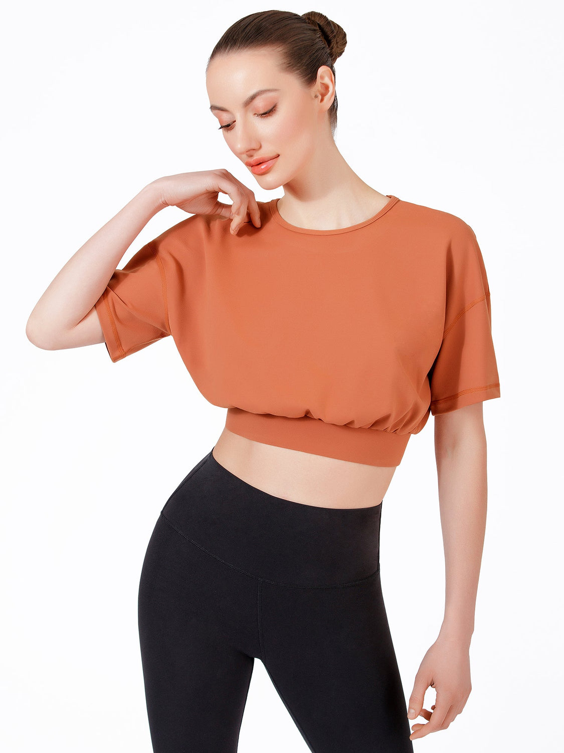 CAREFREE CROPPED TEE, MAPLE