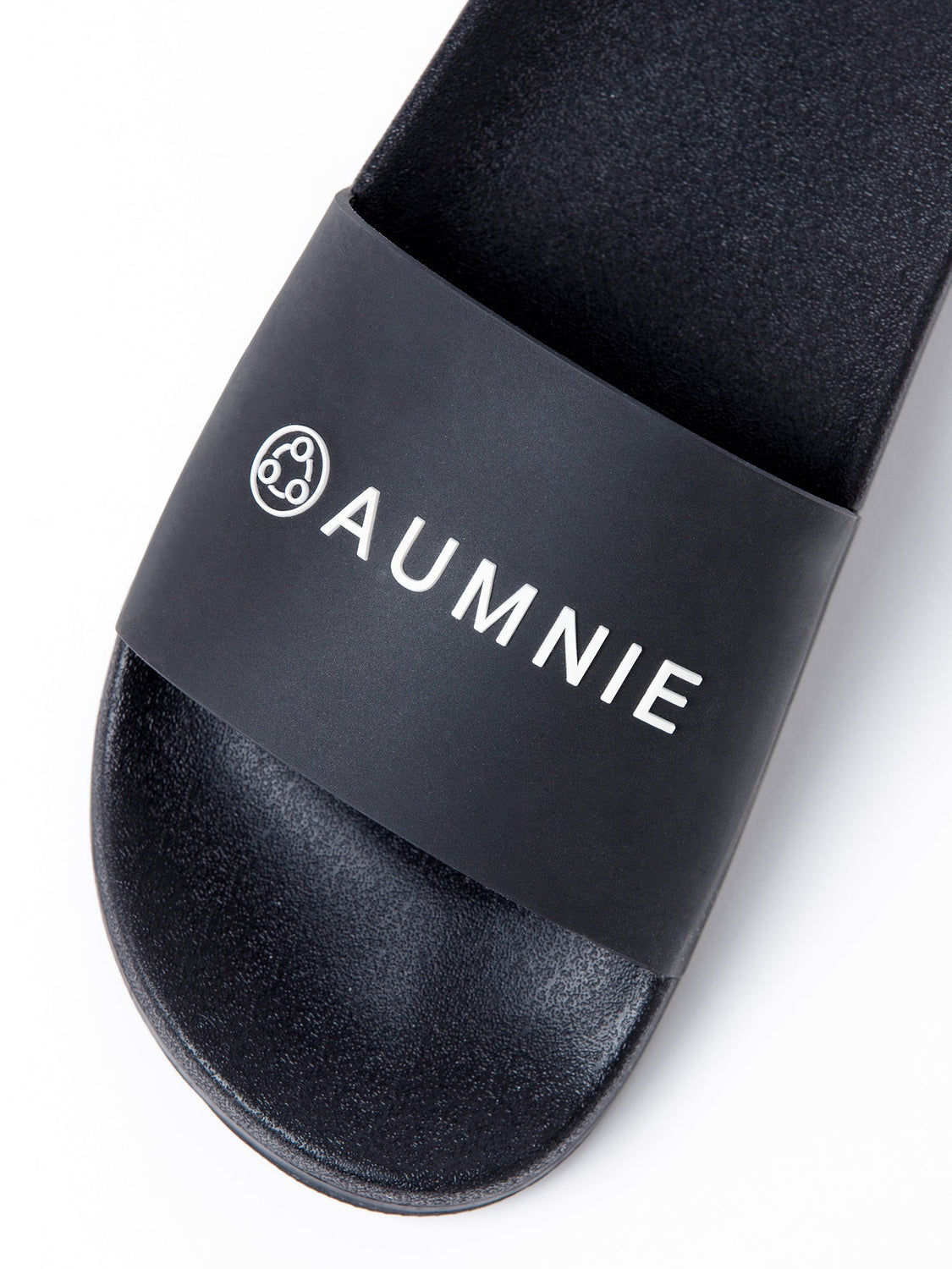 AUMNIE LOGO SLIDE SANDALS, BLACK