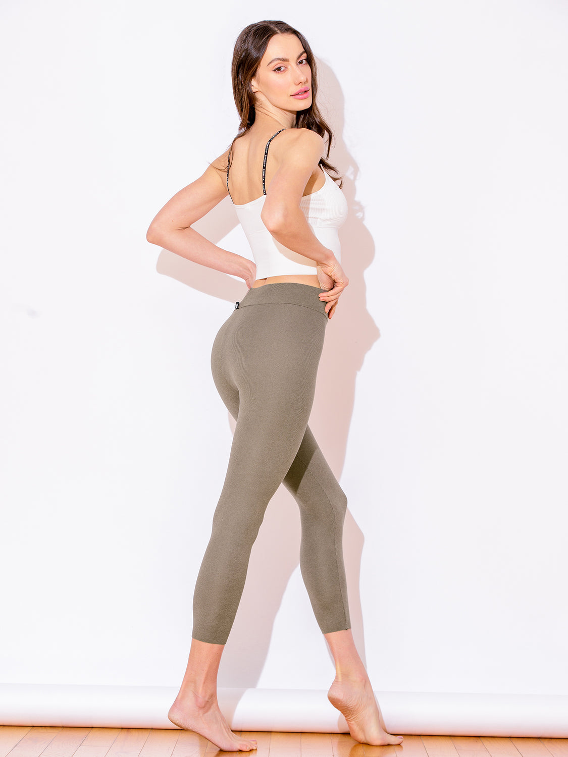 VEGAN CASHMERE SEAMLESS LEGGINGS, DESERT