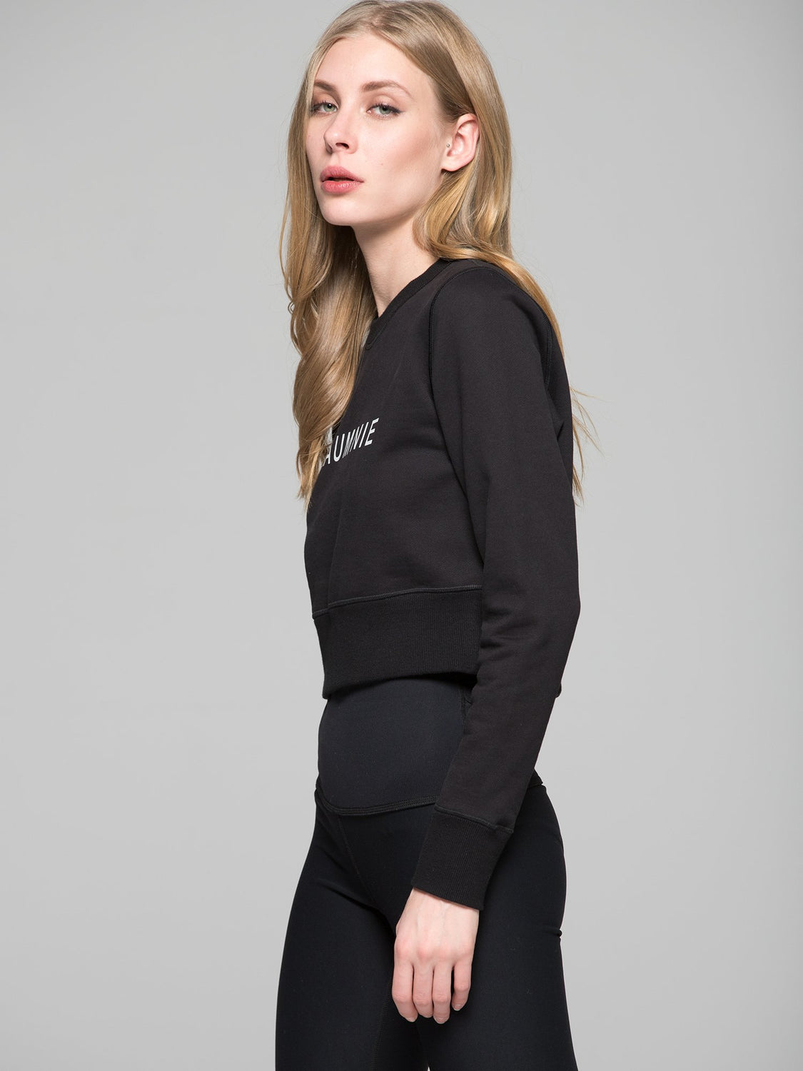 CROPPED SWEATSHIRT, BLACK