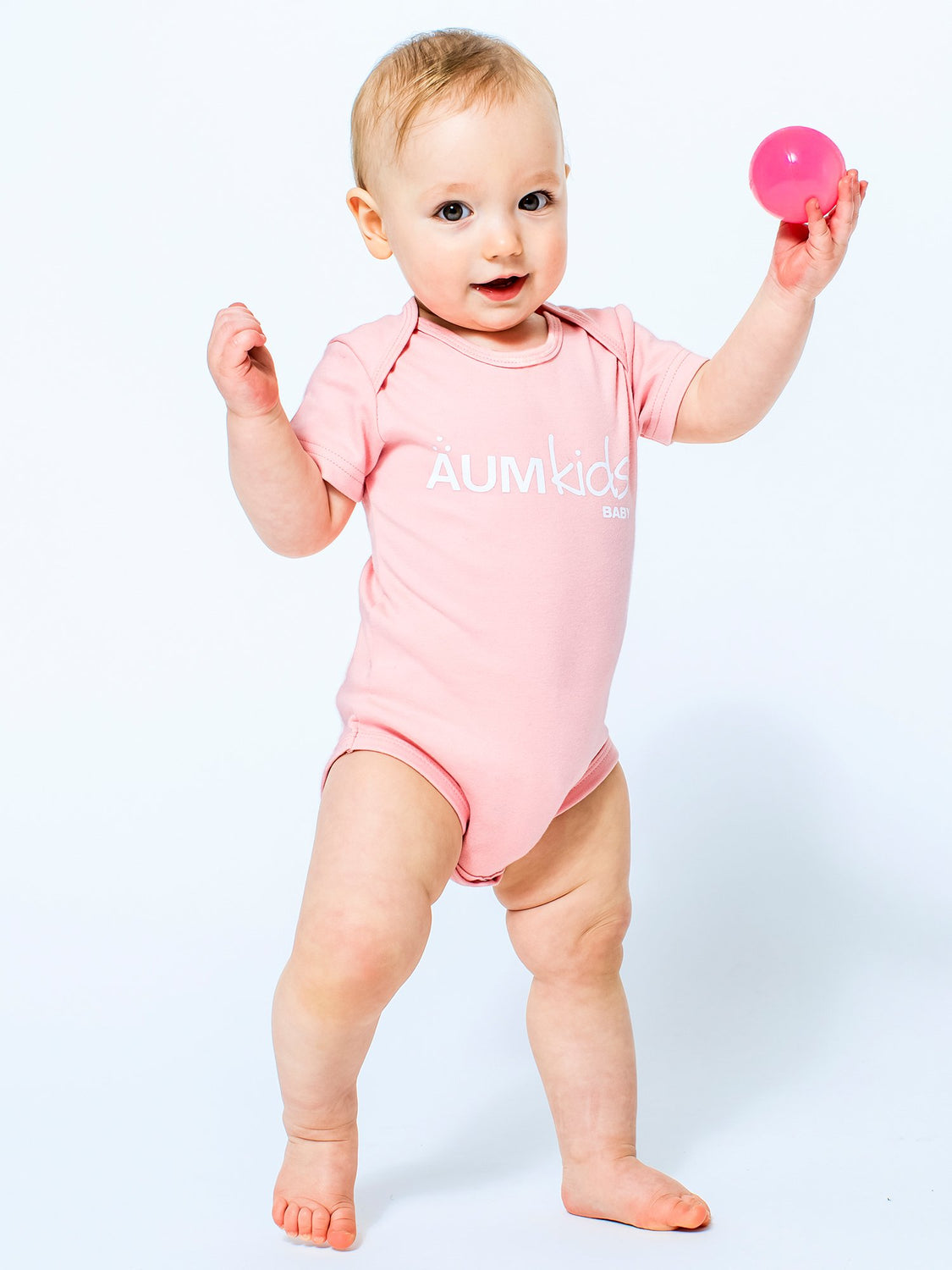 AUMkids HAPPY BABY SHORT SLEEVE ONESIE + BIB SET, PINK