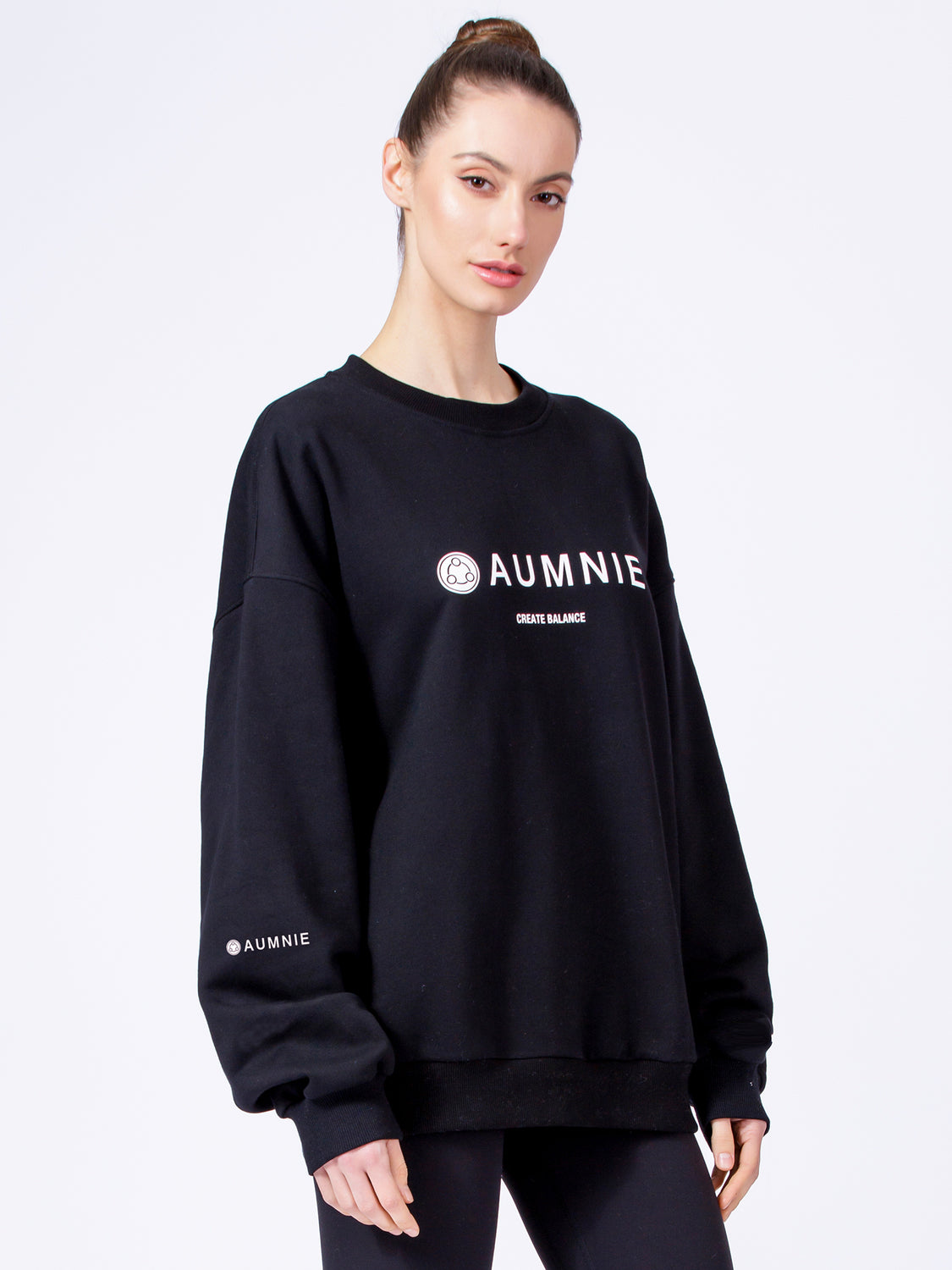 AUMNIE OVERSIZE SWEATSHIRT, BLACK